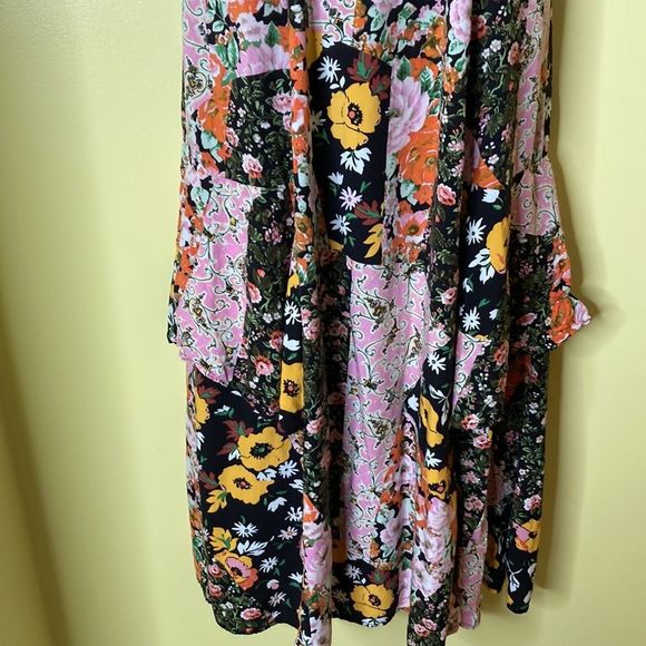 Lulus Incense and Peppermints Black Floral Dress Size small - Picture 4 of 7